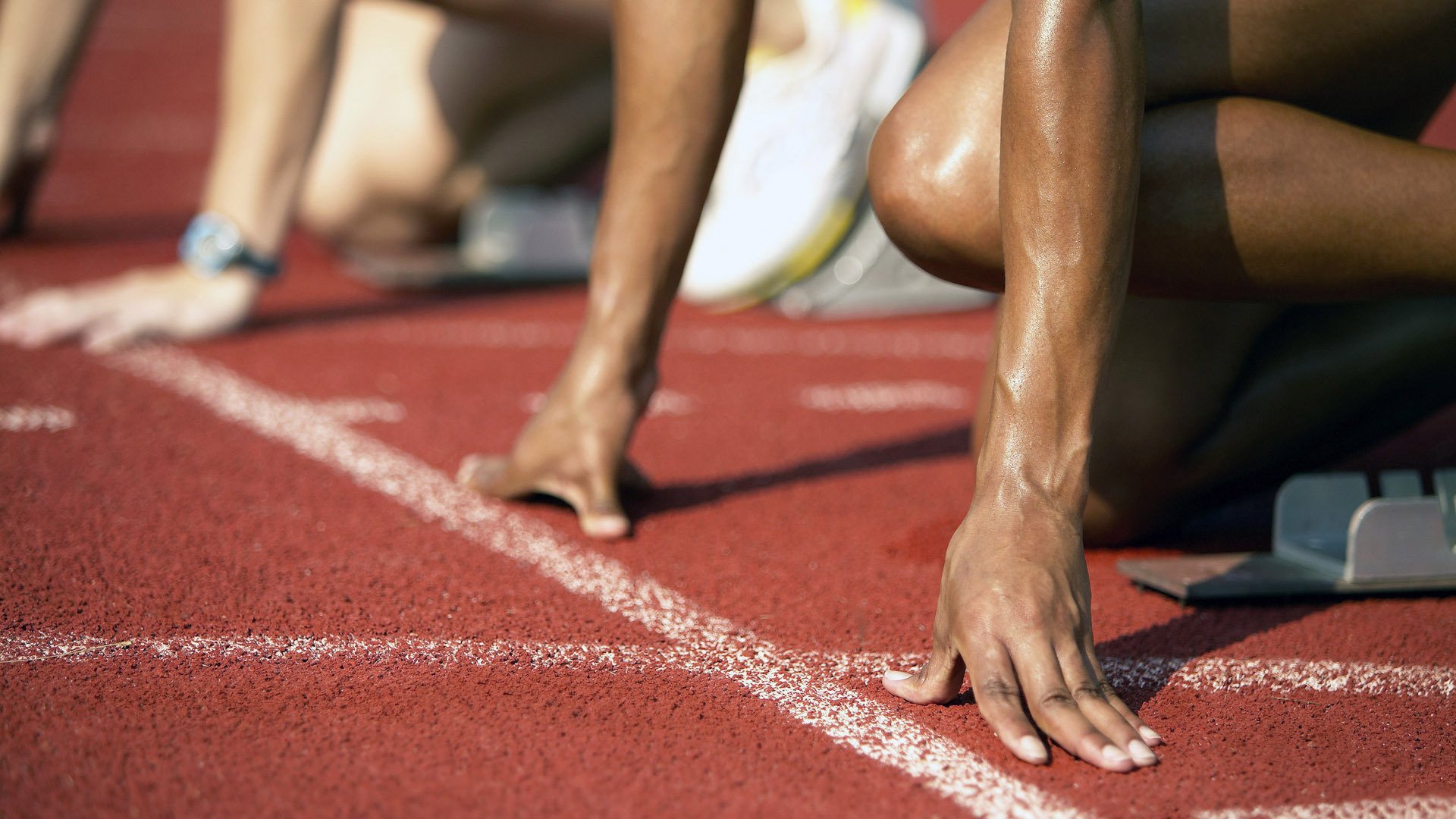 篮球运动员专项技能提升路径研究，篮球运动员专项训练